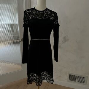 Avec Les Filles Elegant Black Lace Dress